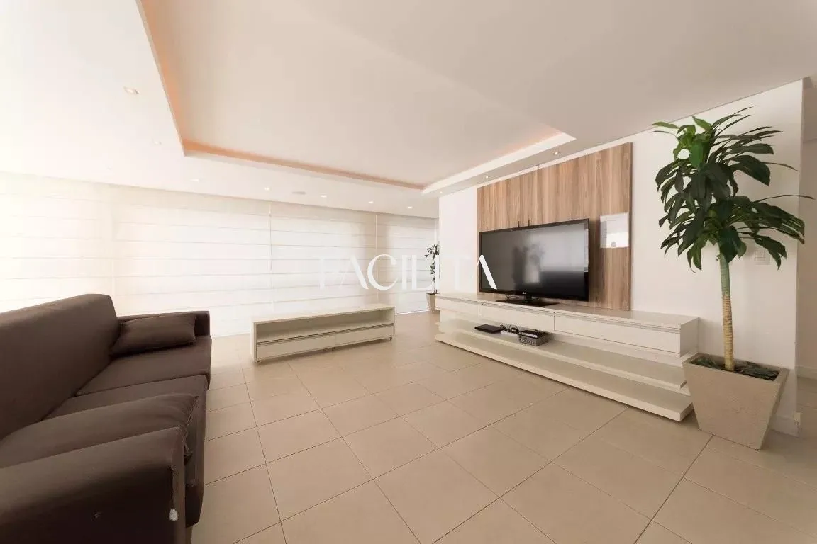 Apartamento de 115 m² con 2 dormitorios y cocina integrada — photo 24