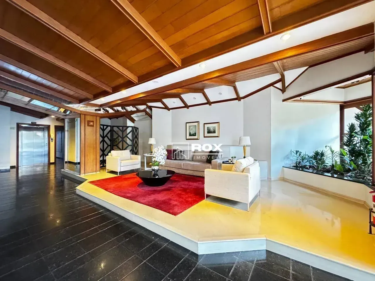 250 m² apartment with 3 bedrooms and a gas stove — photo 35