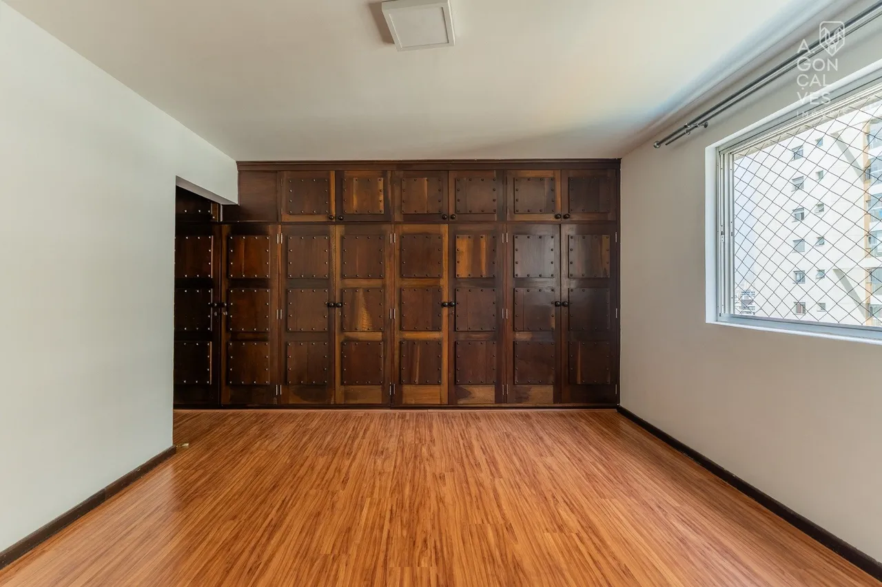 4-bedroom apartment with 3 baths and 2 parking spaces — photo 16