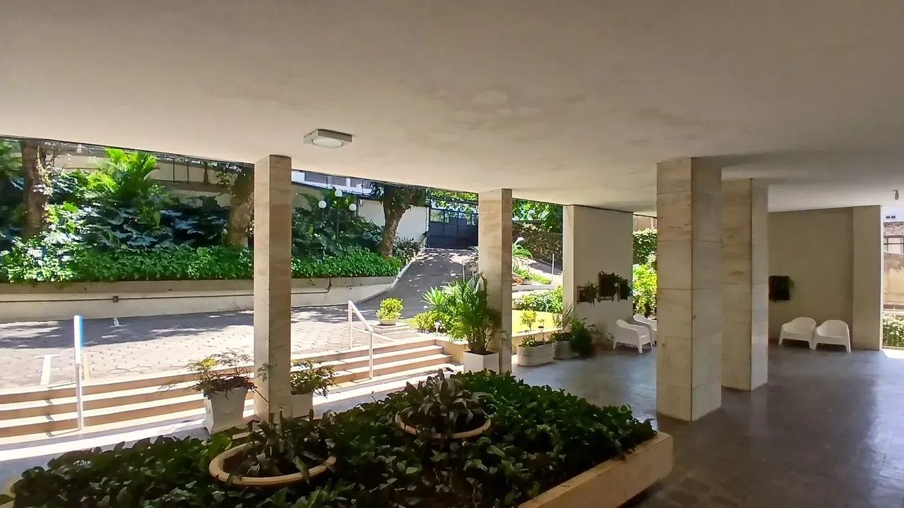 Vista a la montaña y 3 dormitorios: departamento de 148 m² — photo 56