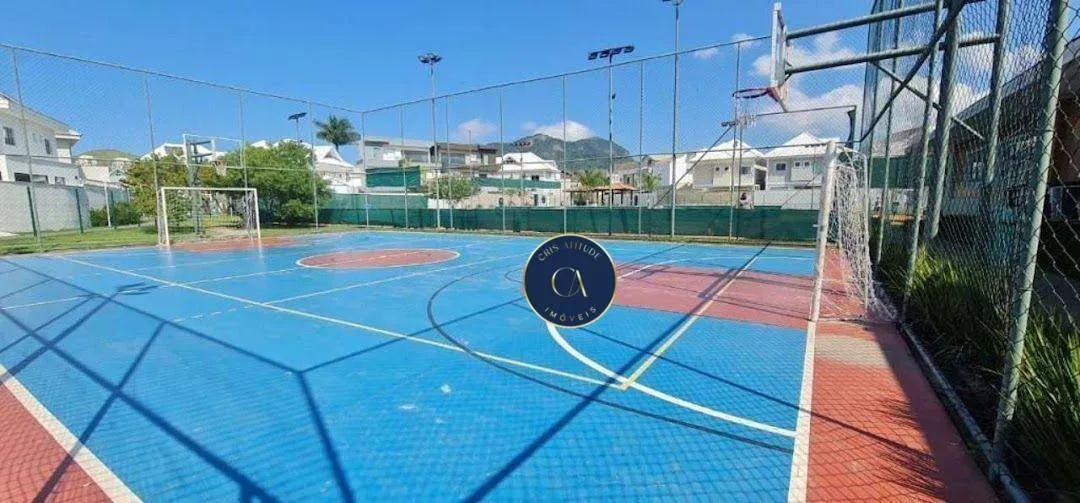 House with 6 bedrooms and 7 bathrooms, 484 m² — photo 39
