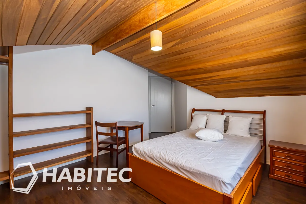 Residential house with 4 bedrooms and an integrated kitchen — photo 42