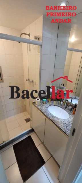 Furnished 203 m² apartment with enclosed balcony — photo 25