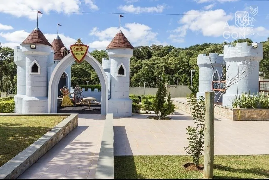 Дом в кондоминиуме: 4 спальни и открытая кухня — photo 39