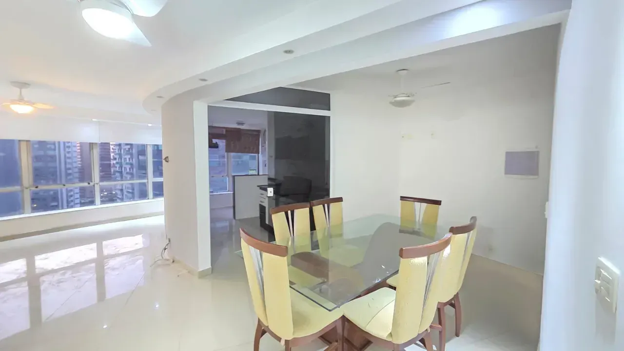 85 m² rental apartment with 2 bedrooms and 3 bathrooms — photo 5