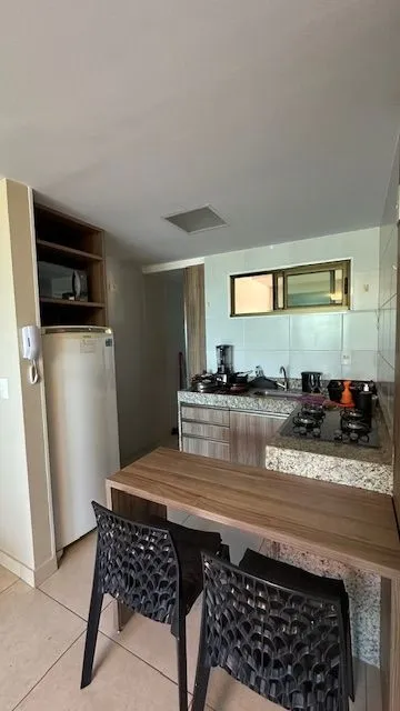 Мебльована квартира 90 м² з 2 спальнями та балконом