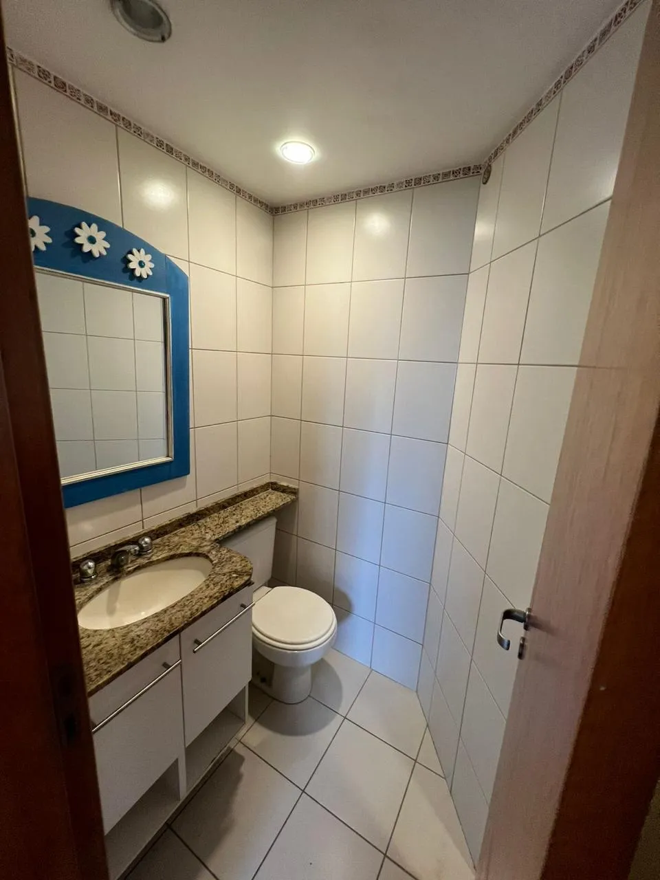 Furnished apartment with 2 bedrooms and 3 bathrooms — photo 14