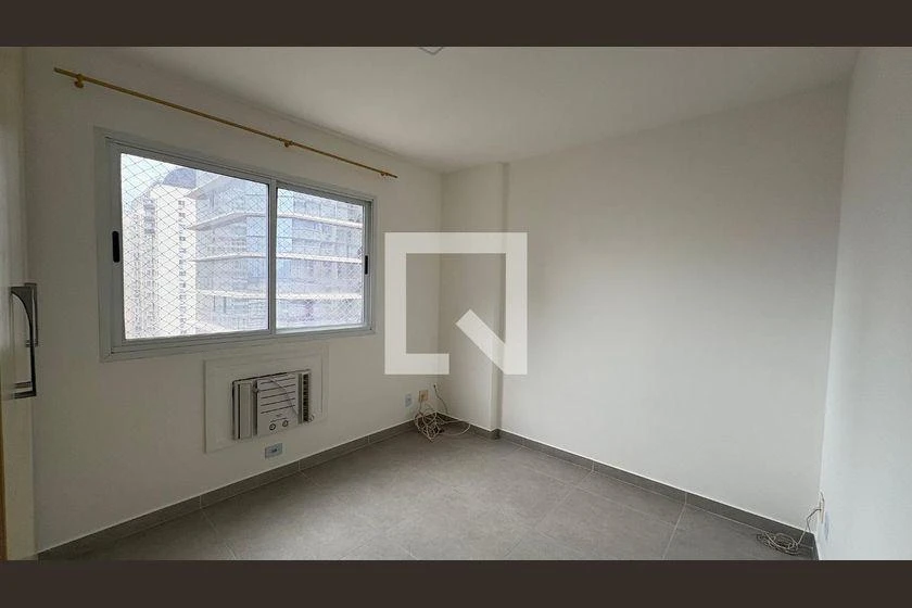 Apartment, 105 m², with a glass-enclosed balcony — photo 17
