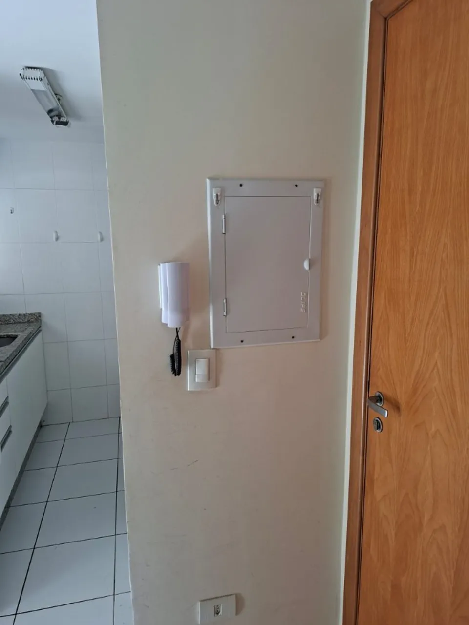 1-bedroom apartment with 1 bathroom and 1 parking spot — photo 13