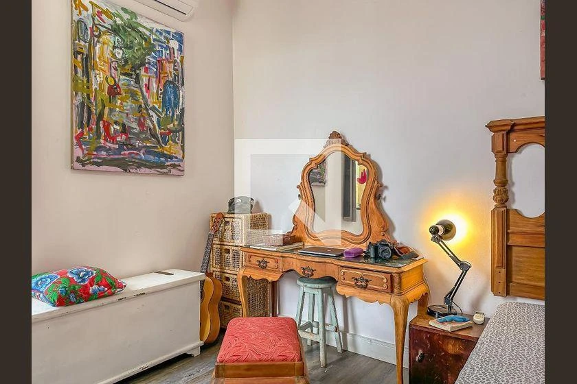 Furnished studio, 33 m², with a home office — photo 9