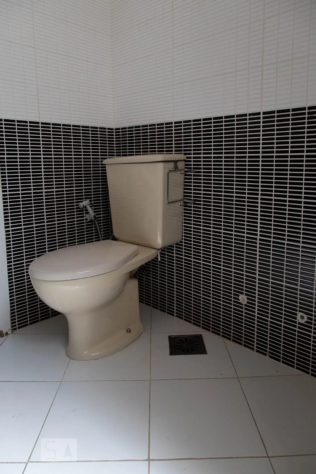 3-bedroom apartment with 3 bathrooms and 2 parking spaces — photo 52