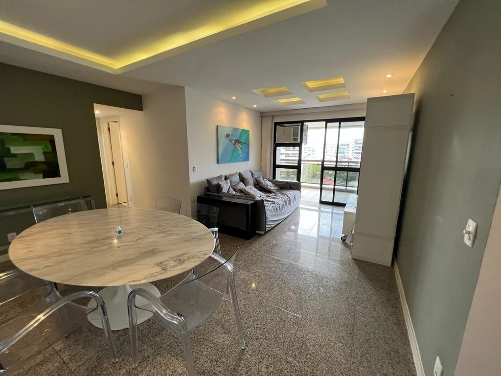 Apartamento mobiliado com 2 dormitórios e varanda — photo 7