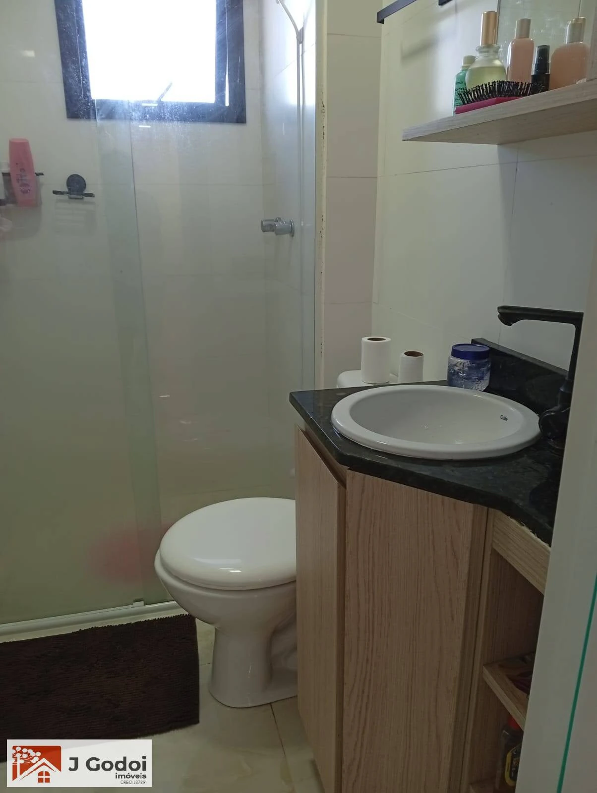 2-bedroom apartment, 1 with its own bathroom, 292 m² — photo 20