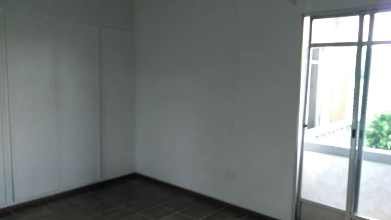 Квартира 98 м² с грилем на балконе и рабочим местом — photo 11