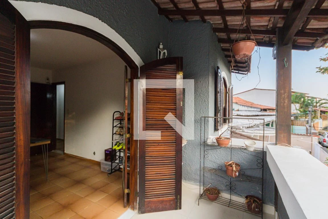 5-bedroom house with a mountain view in Rio de Janeiro — photo 56