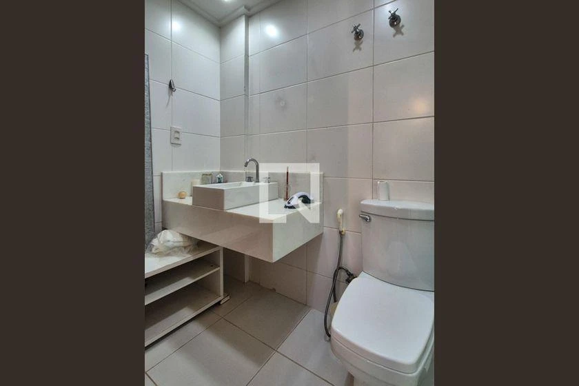 Furnished apartment with 5 en-suite bedrooms and terrace — photo 113