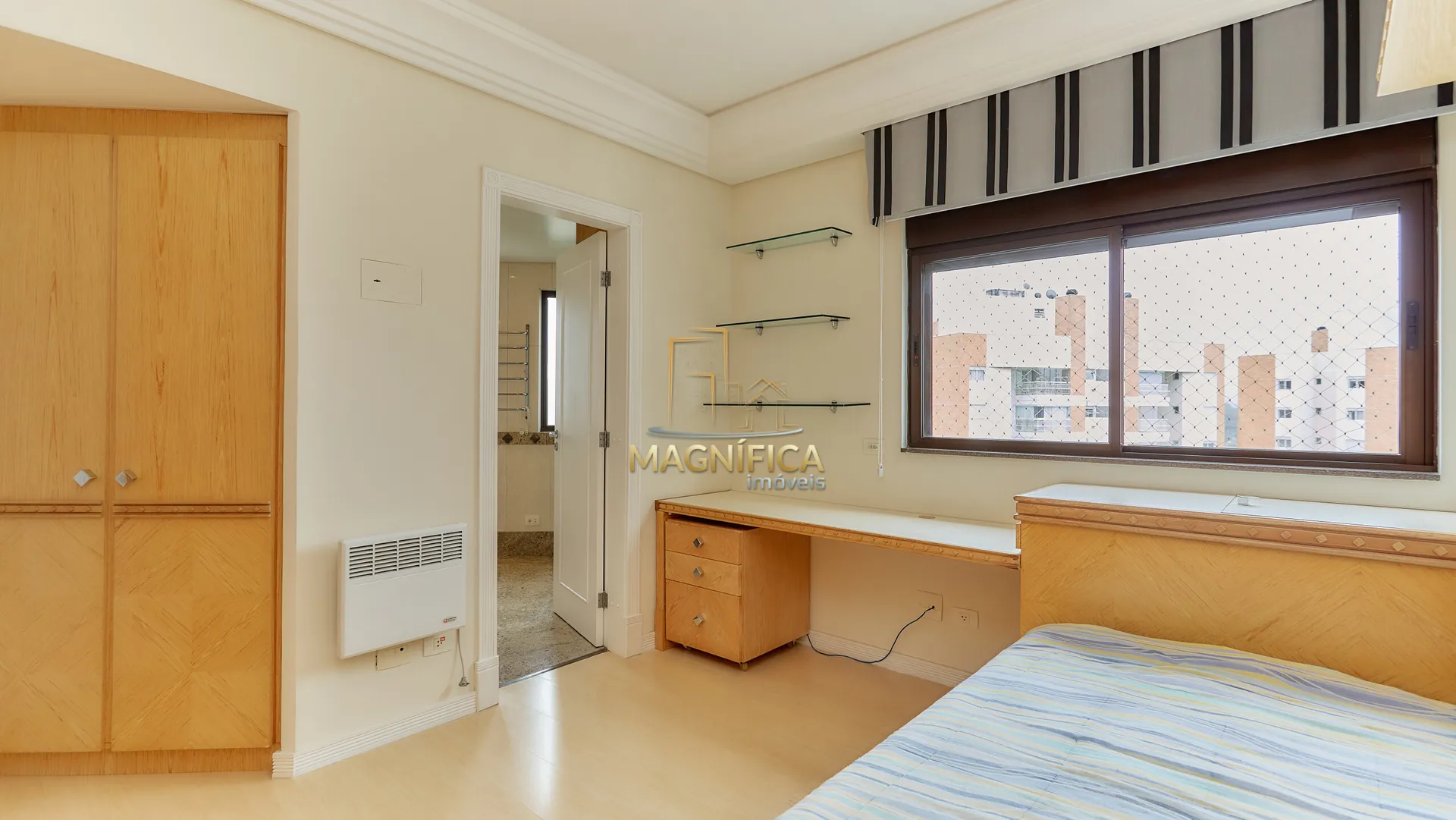 Apartamento de 322 m² con 3 suites y 4 plazas de garaje — photo 37