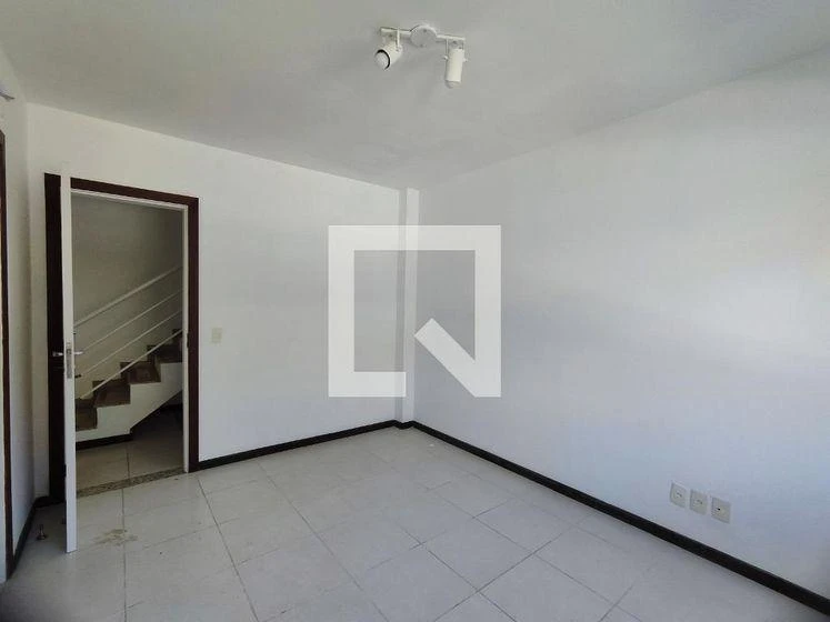 4-bedroom house with a mountain view in Rio de Janeiro — photo 17