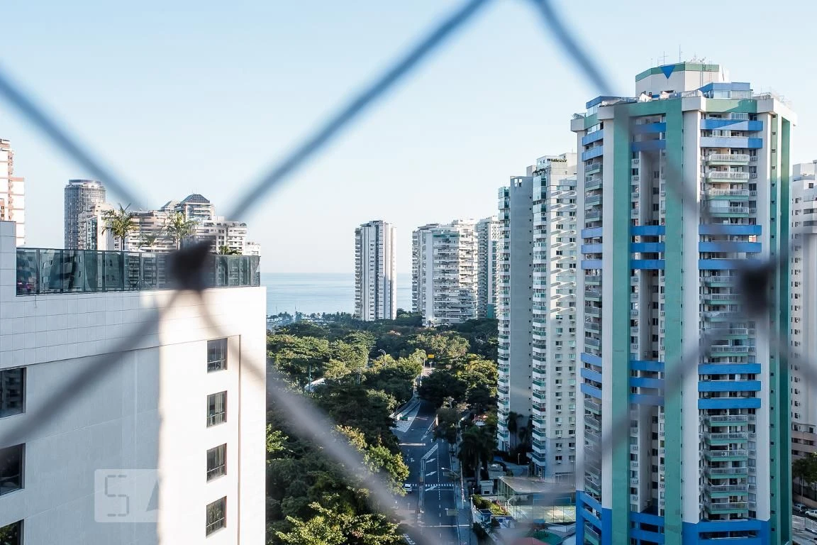 2-bedroom apartment with a water view in Rio de Janeiro — photo 16