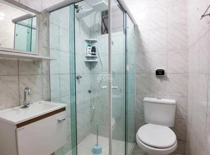 Well-kept unfurnished 2-bedroom apartment with parking — photo 4