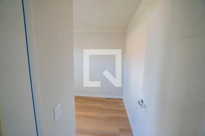 3-bedroom apartment with a grill on the balcony in Curitiba — photo 3
