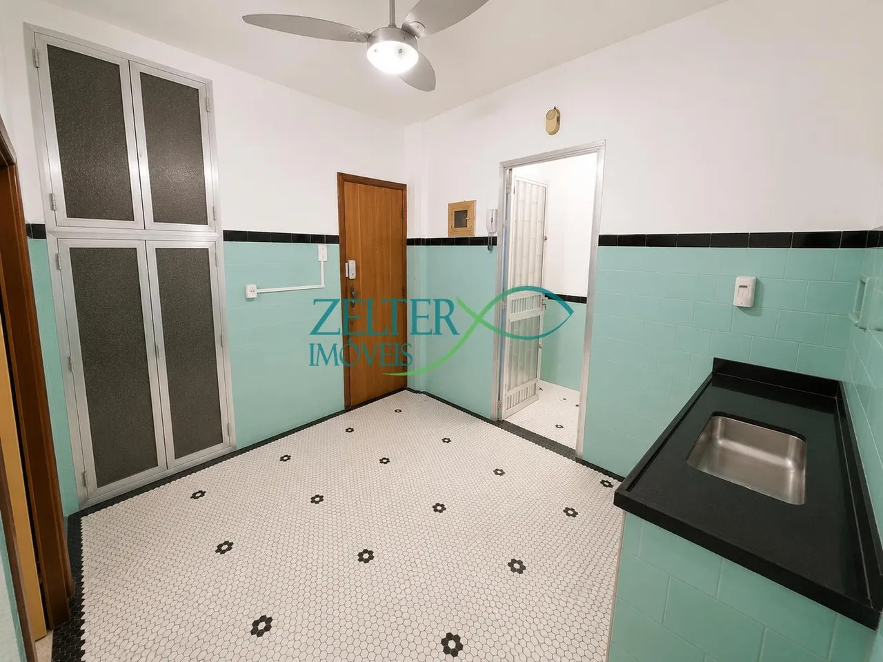 Apartamento com 2 quartos e cozinha separada — photo 10