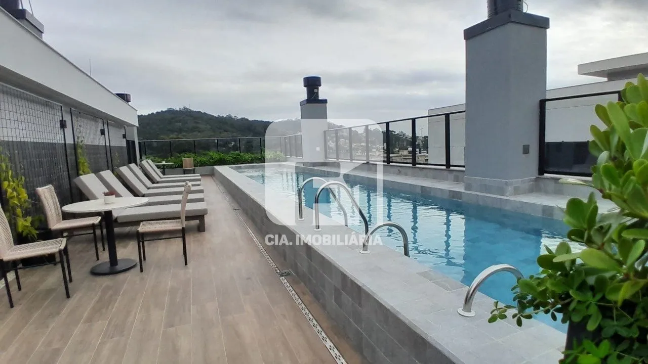 Furnished apartment with 2 en-suite bedrooms — photo 11