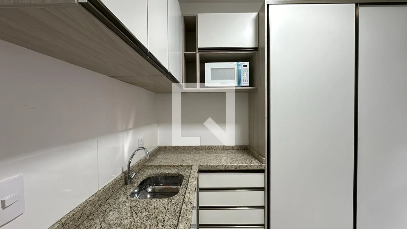 Furnished one-bedroom, 18 m² house in Curitiba — photo 15