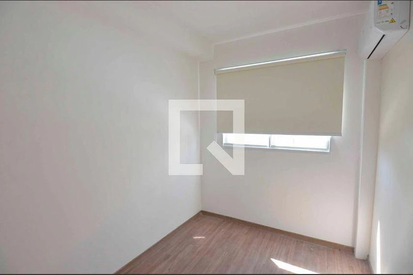 Apartment with 2 bedrooms and suite in 63 m² — photo 2