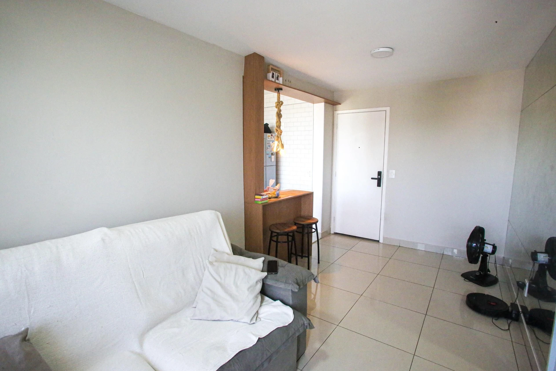 Home office in a 2-bedroom apartment, 54 m² — photo 23