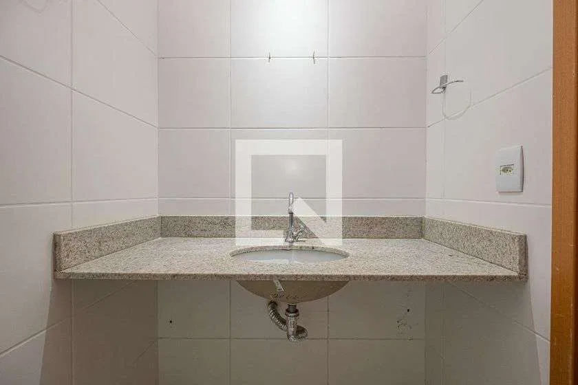 Квартира з 3 спальнями та балконом із грилем — photo 15