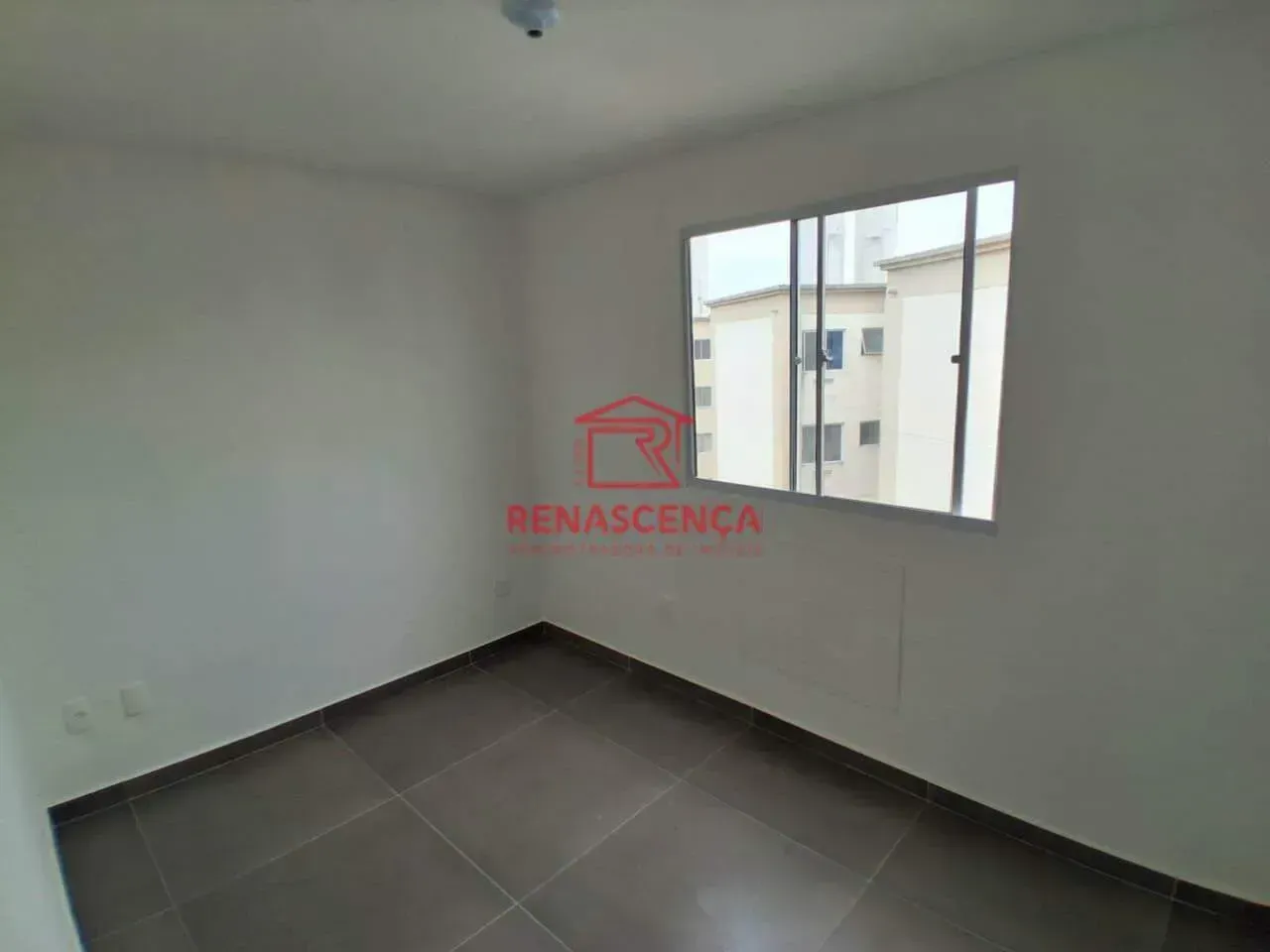 2-bedroom apartment with 1 parking spot and gas stove — photo 12