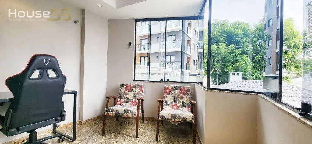 Furnished 4-bedroom apartment with a gas kitchen — photo 13