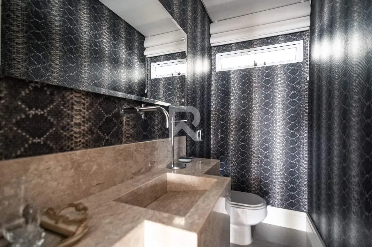Casa con 4 suites y balcón con parrilla, 464 m² — photo 11