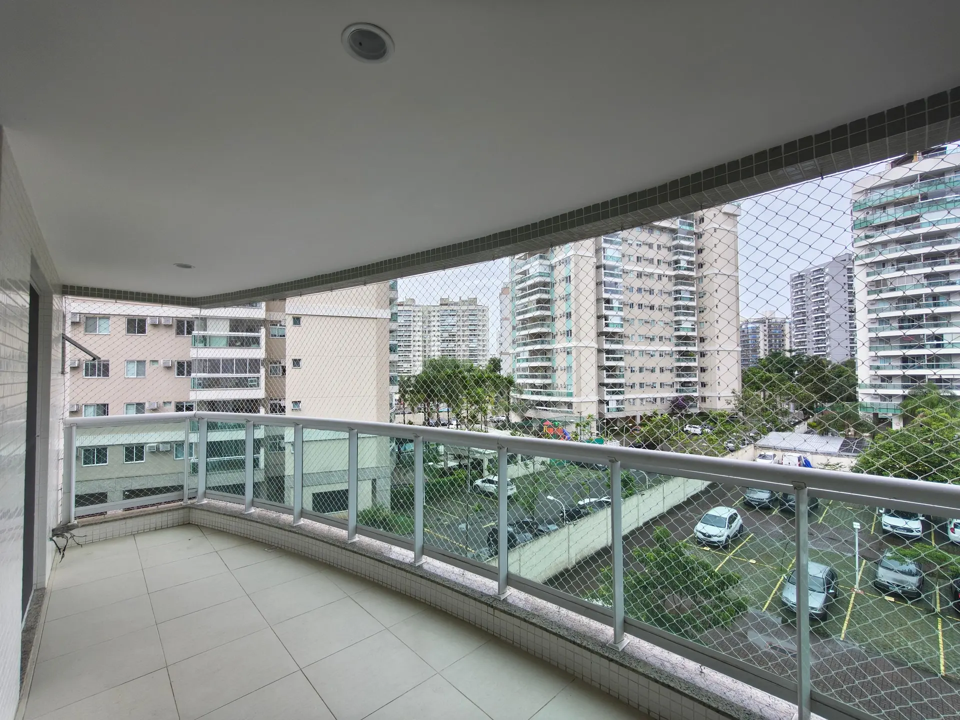 3-bedroom apartment in a building with a sauna — photo 7