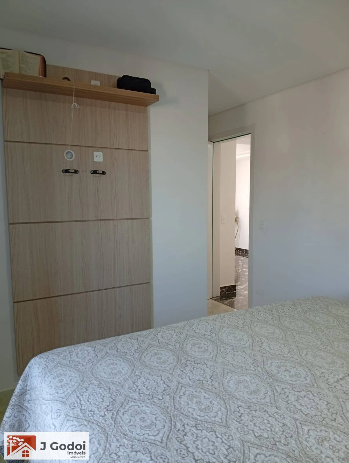 2-bedroom apartment, 1 with its own bathroom, 292 m² — photo 23