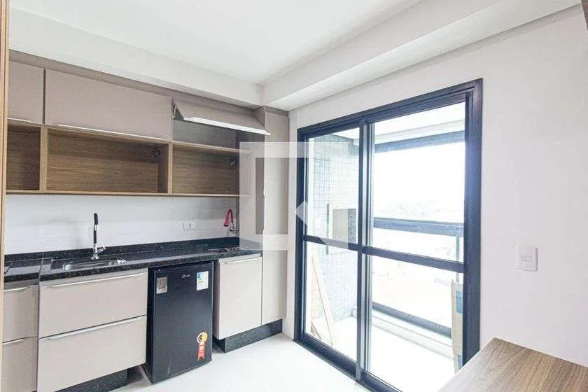 1-bedroom apartment with enclosed balcony — photo 3