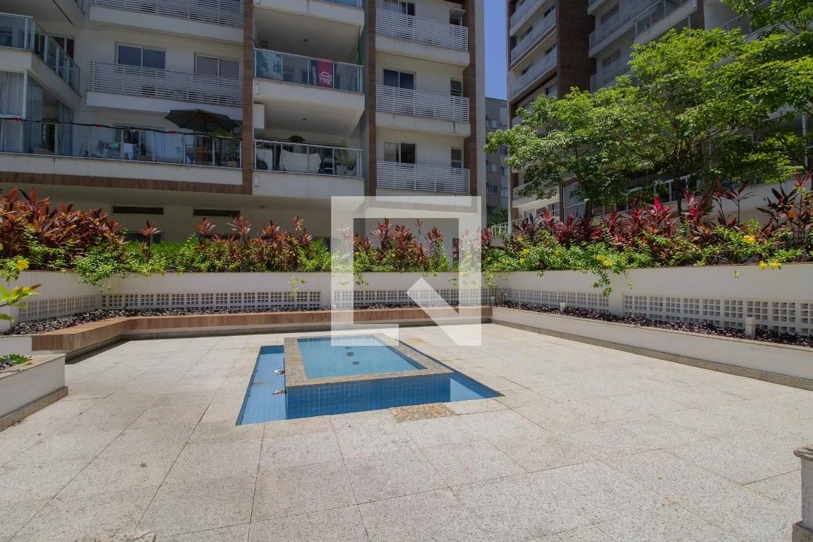 3-bedroom apartment in a building with a sauna — photo 62