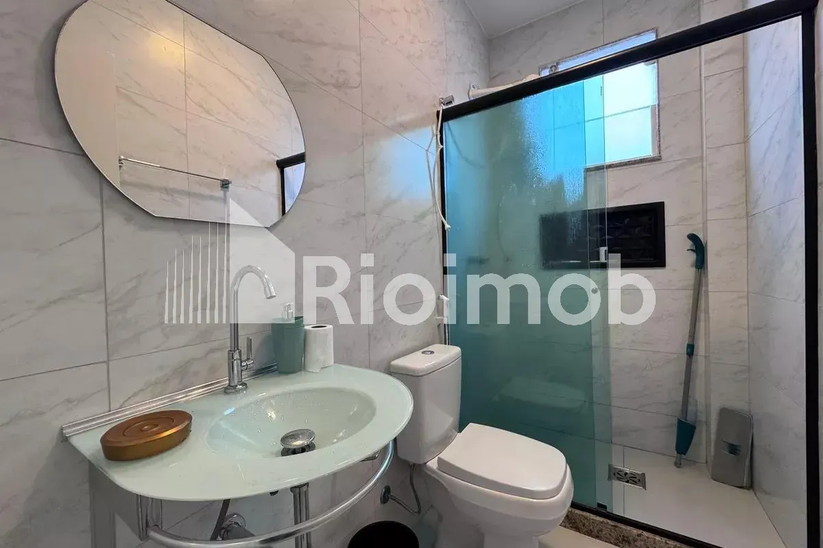 Furnished house with 5 bedrooms and 5 bathrooms — photo 41