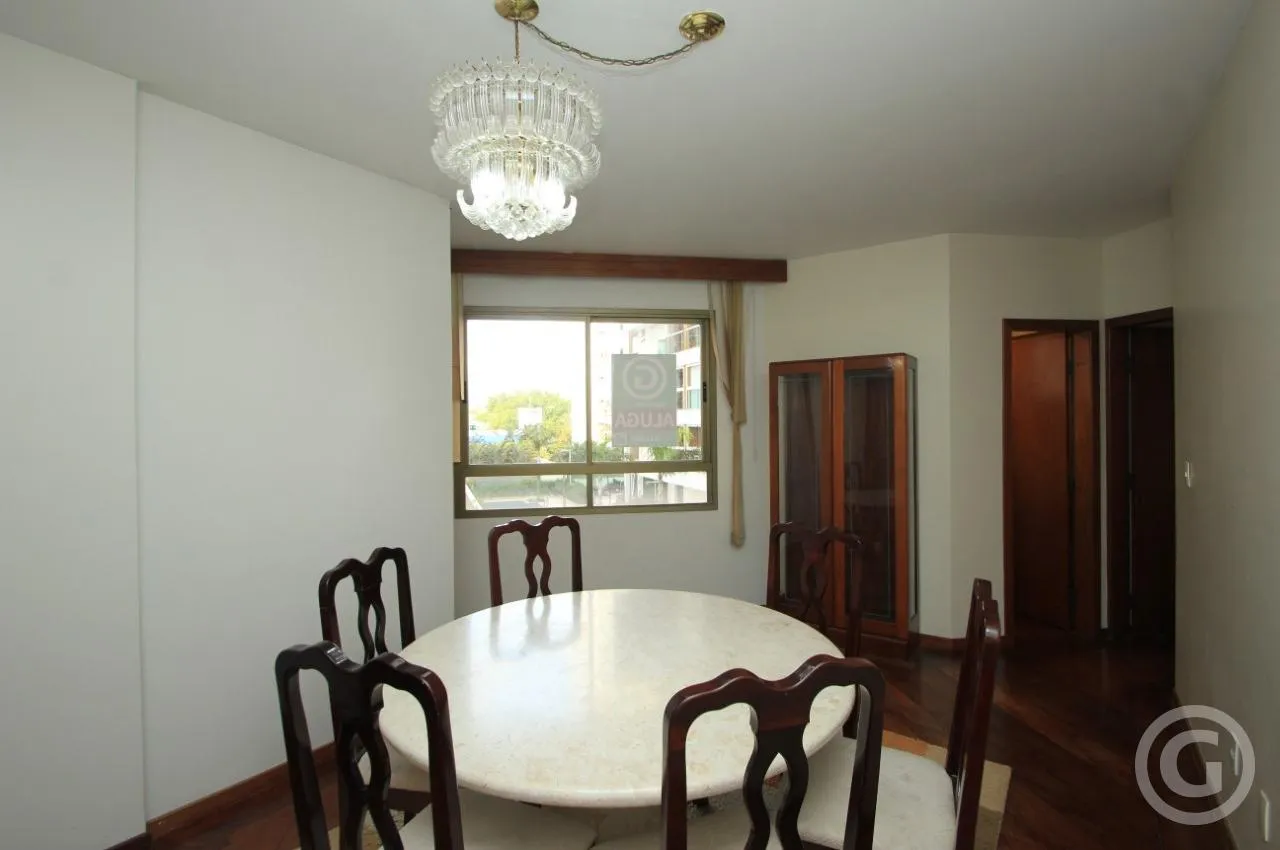 206 m² apartment with 4 bedrooms and 2 en-suites — photo 15