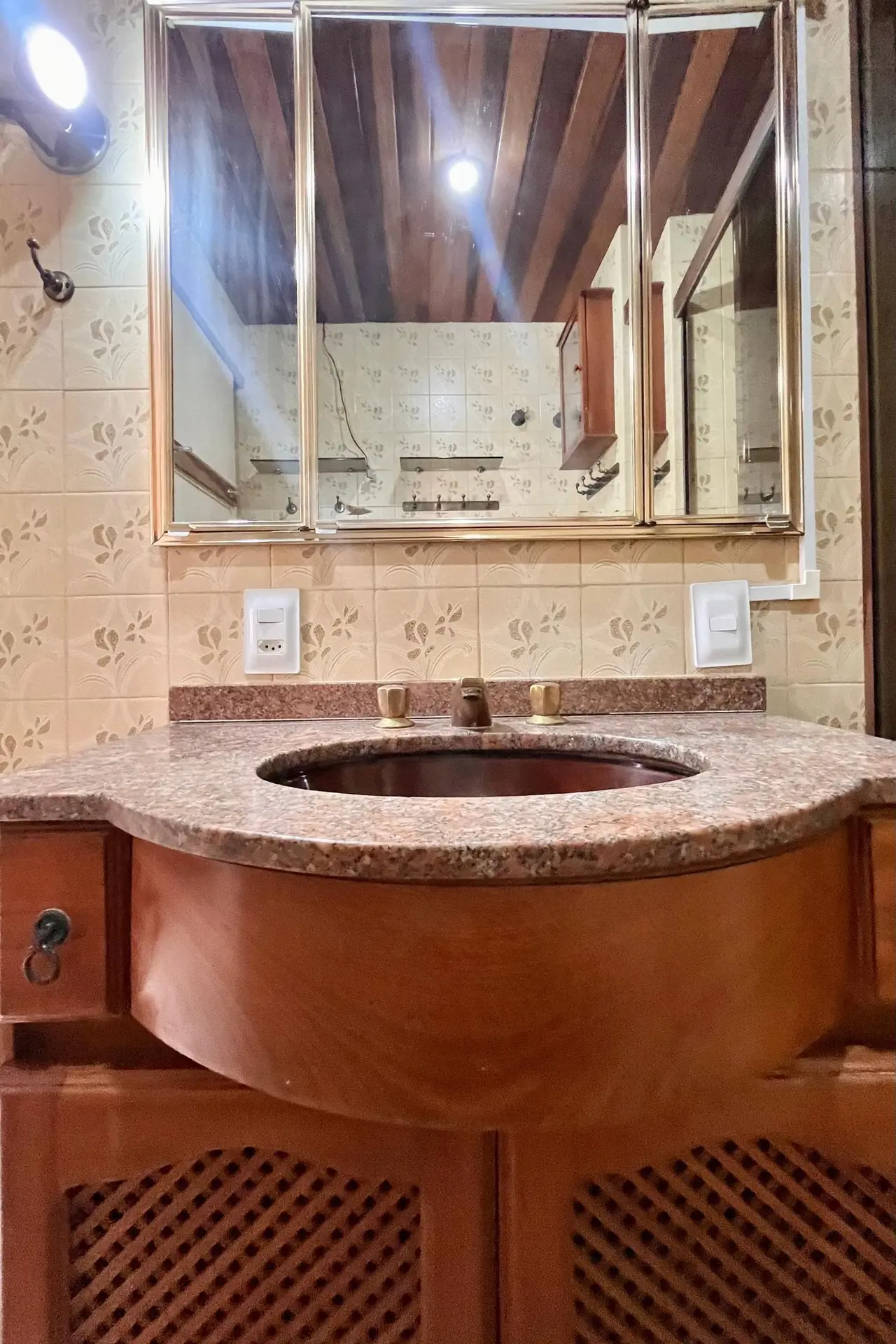 Apartamento mobiliado com 3 quartos e 2 banheiros — photo 26