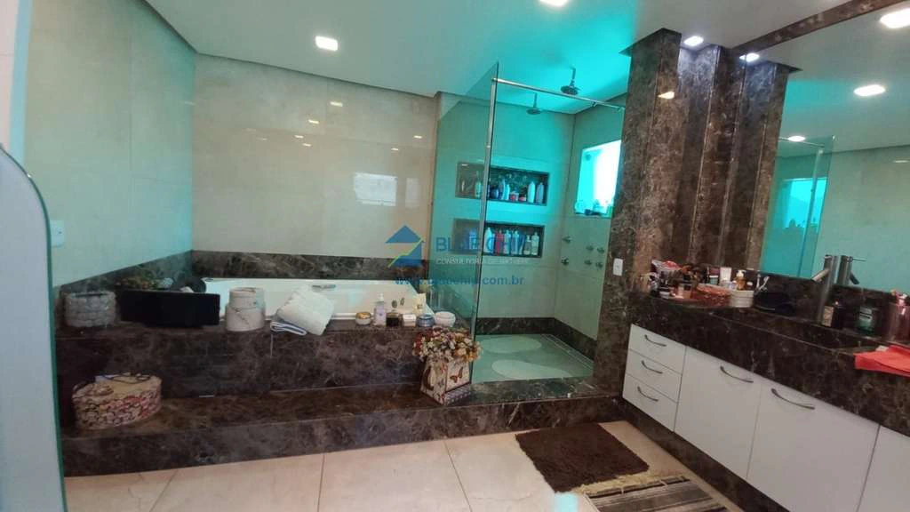 Casa mobiliada com 6 suítes e cozinha aberta — photo 18