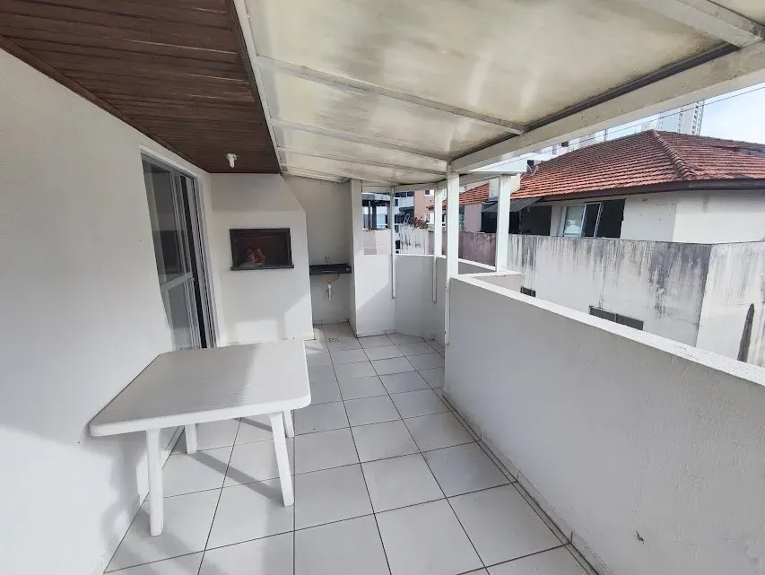 4-bedroom apartment with 2 parking spaces and 155 m² — photo 17