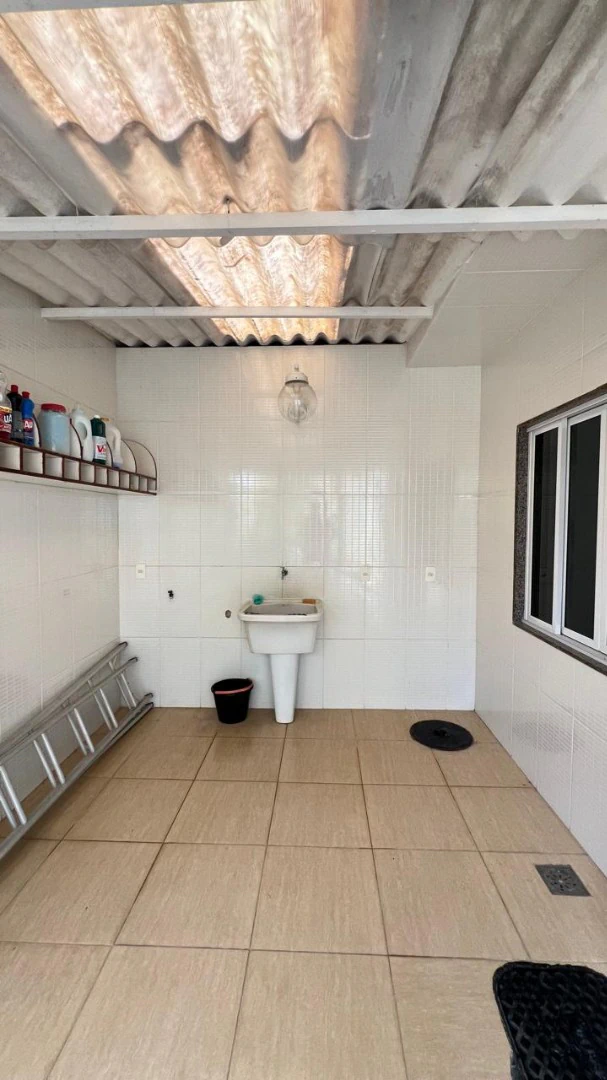 Casa com 6 quartos e jardim privativo com churrasqueira — photo 16