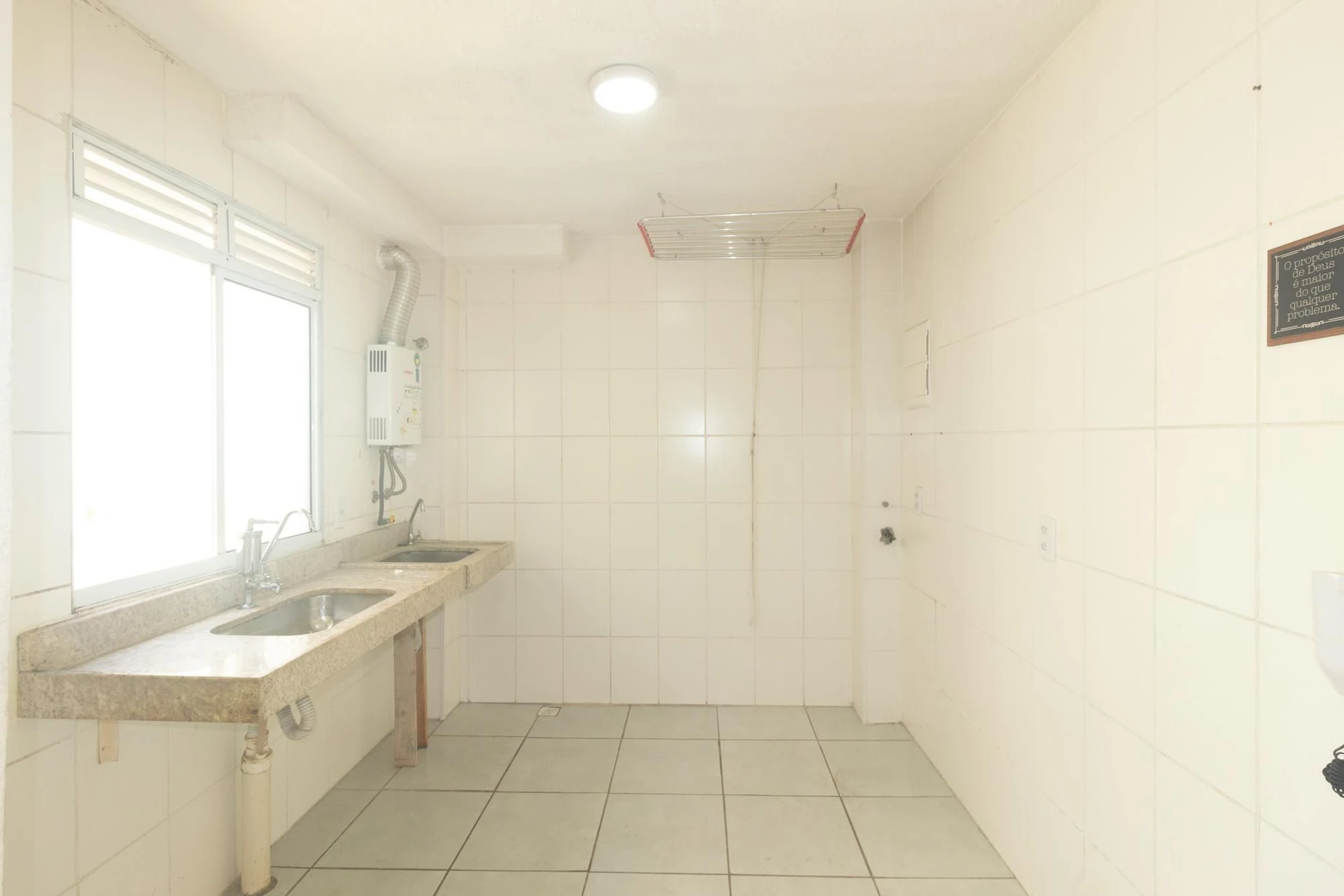 2-bedroom rental apartment with a separate kitchen — photo 2