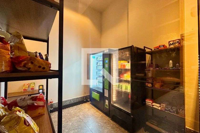 1-bedroom apartment with open-plan kitchen and 31 m² — photo 24