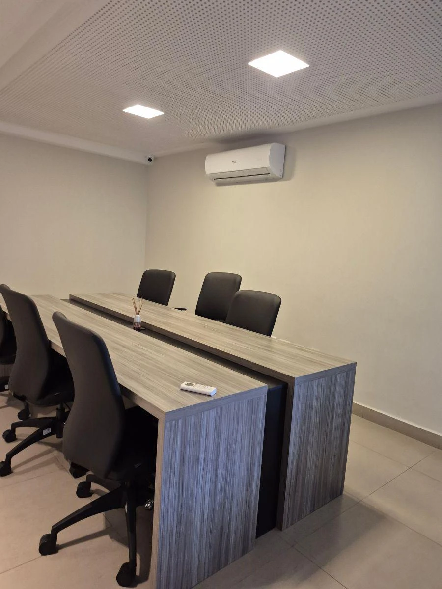Робоче місце та 2 спальні: квартира 63 м² — photo 16