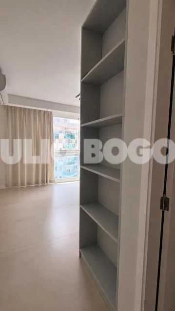 Furnished duplex penthouse with 3 en-suite bedrooms and 180 m² — photo 13