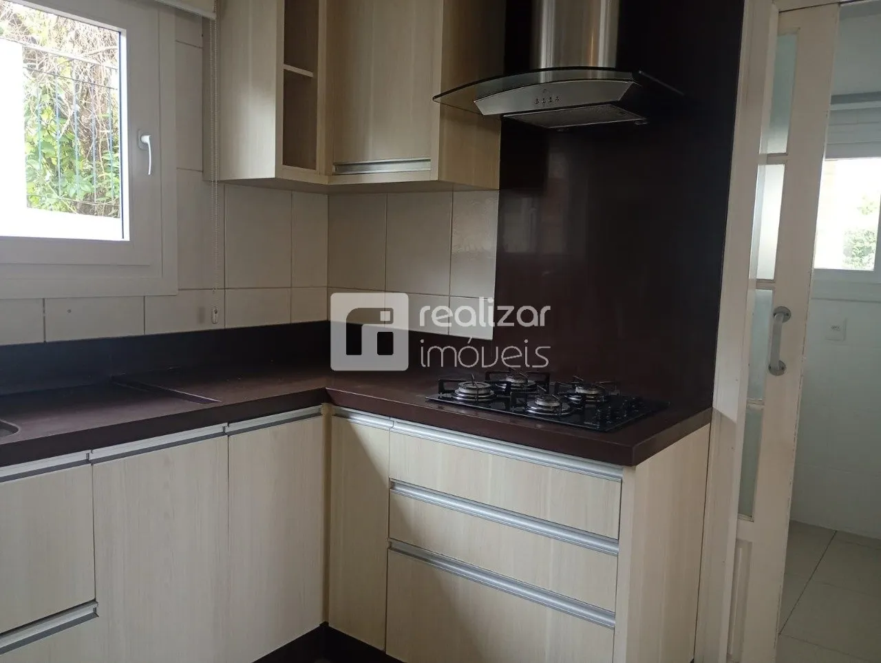 200 m² house with a private pool and a dishwasher — photo 16