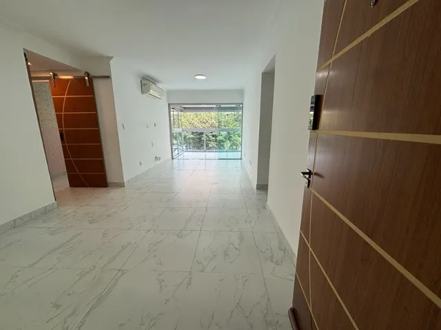 Glass-enclosed balcony in a 3-bedroom apartment, 94 m² — photo 17
